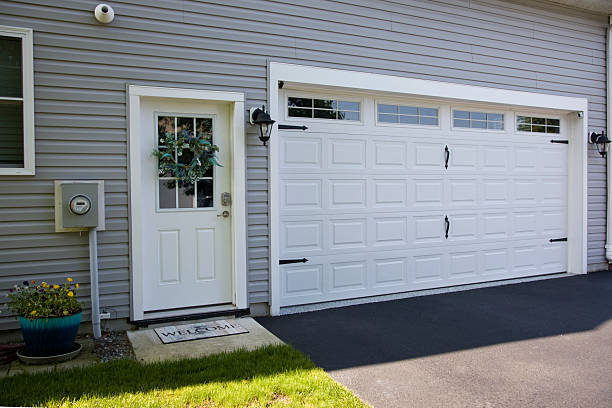 24/7 Emergency Garage Door Panel Replacement experts in Waynesville, NC